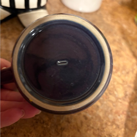 Le Creuset Coffee Mug Purple Cassis - Picture 4 of 4